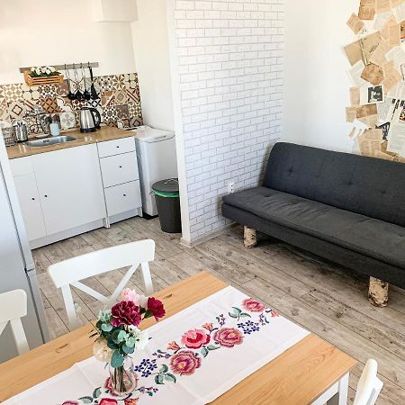Charming Apartment In Paradise Called Братислава Екстер'єр фото